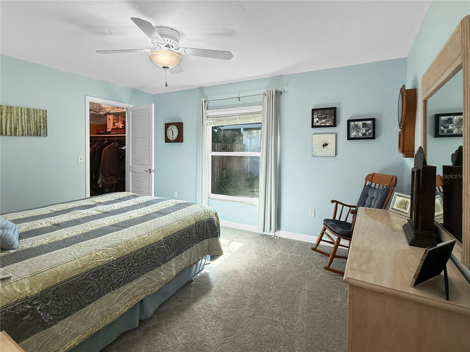 Image 21 of 42 For 2042 Country Meadows Place