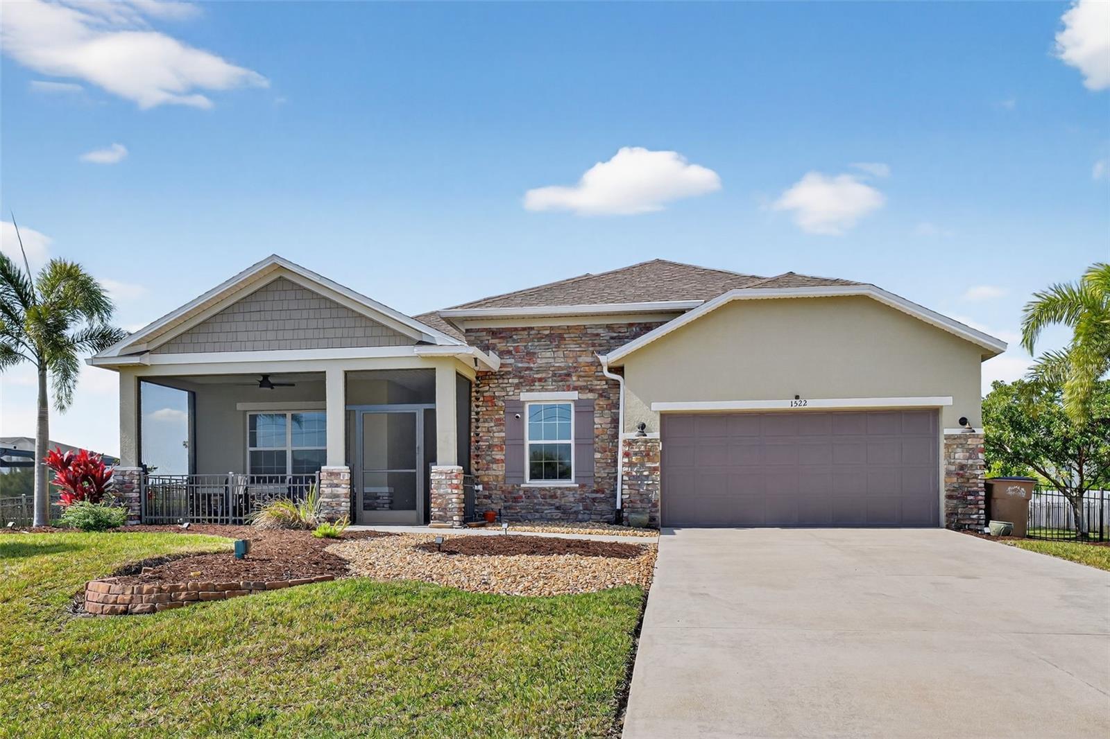 Listing photo id 1 for 1522 38th Avenue