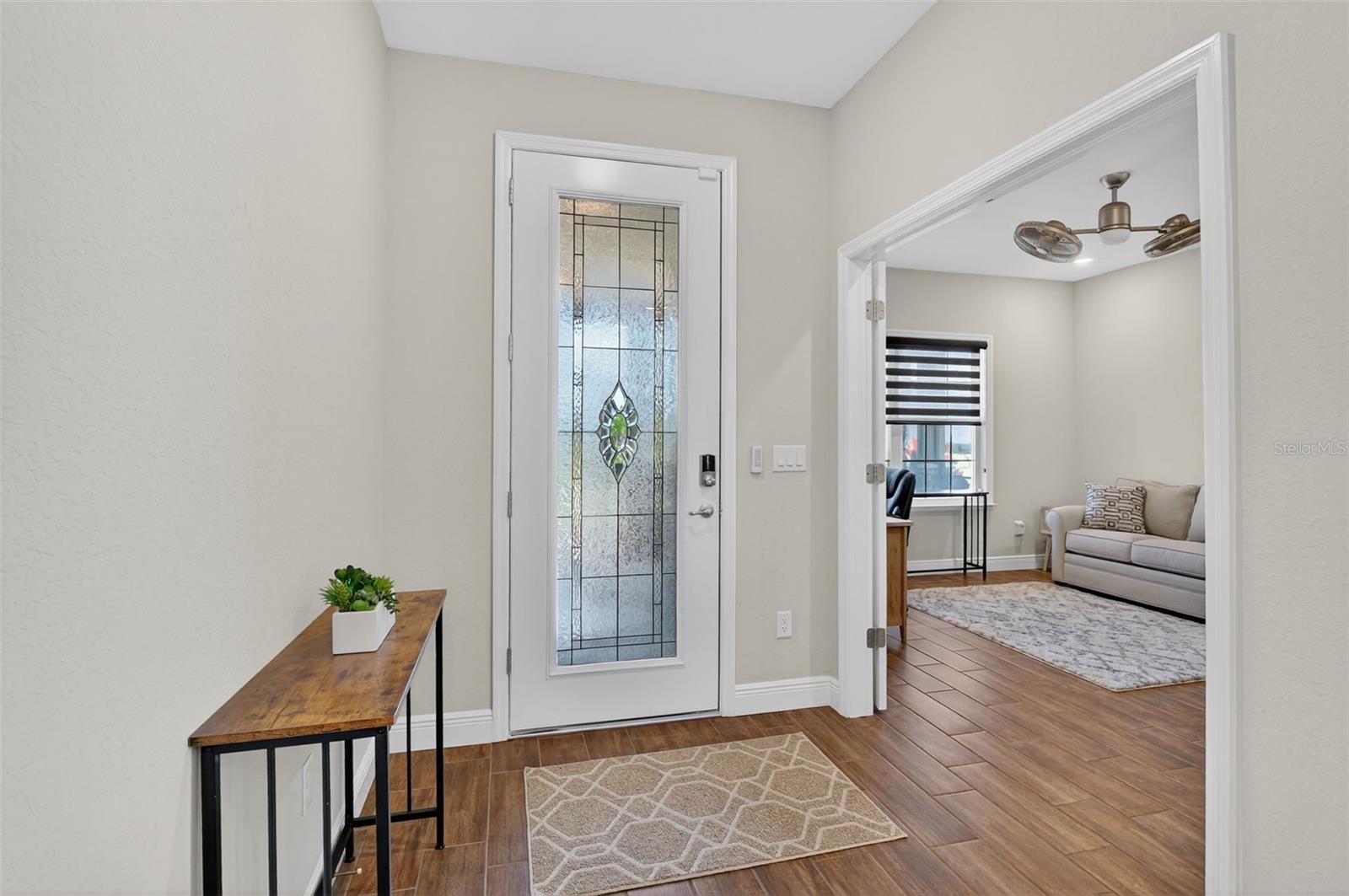 Listing photo id 3 for 1522 38th Avenue