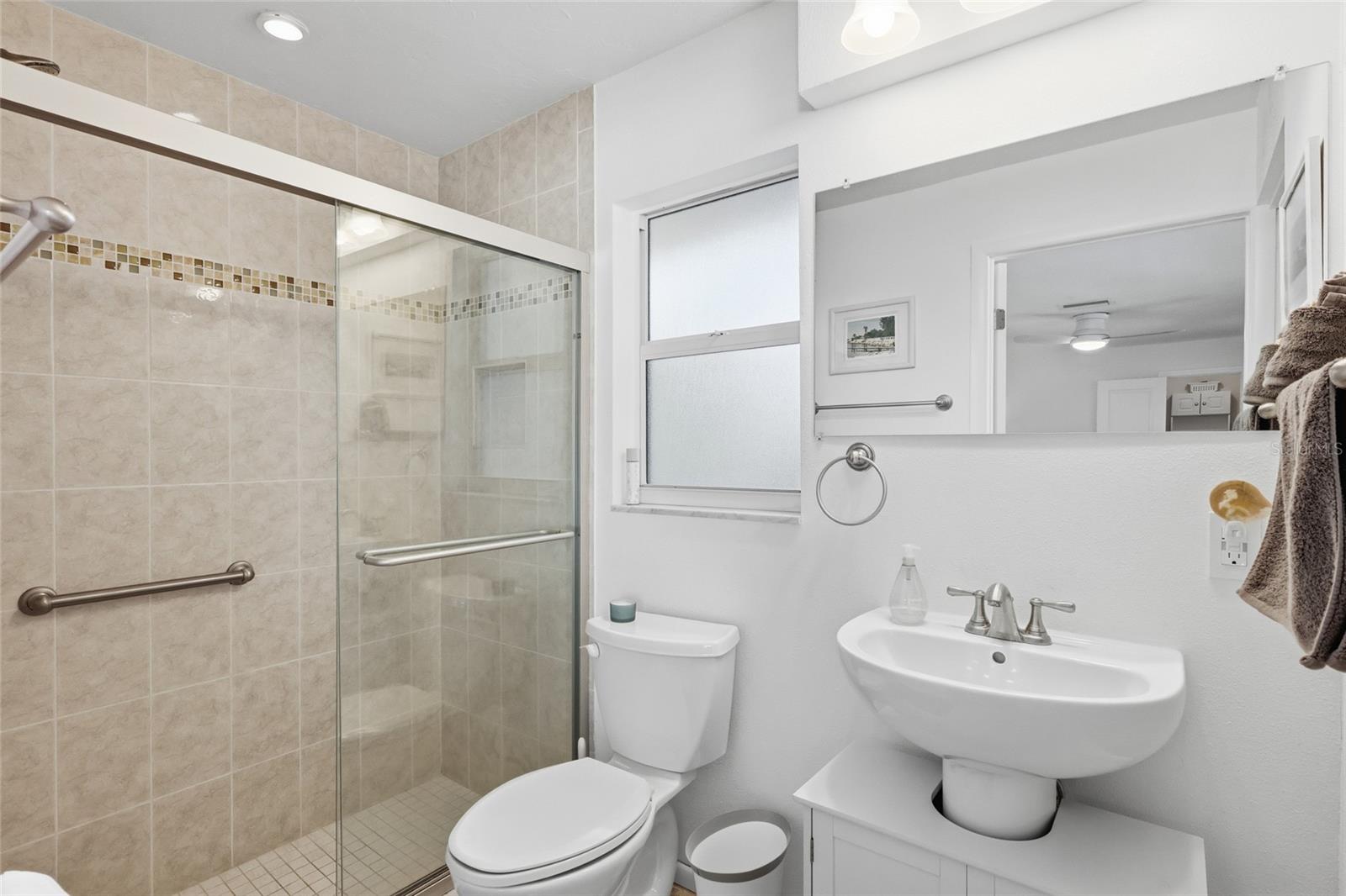 Image 15 of 53 For 2812 Avenue B