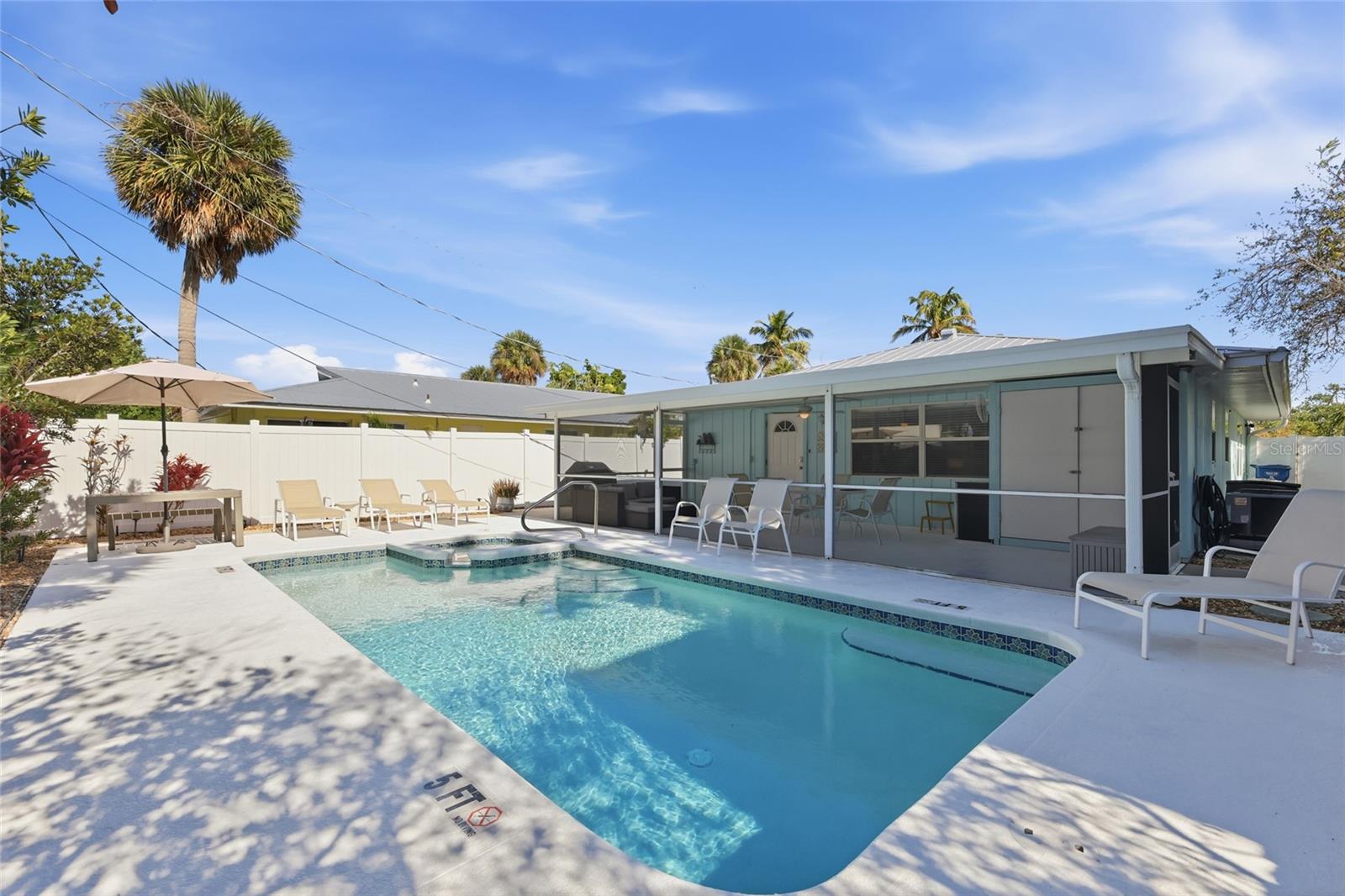 Image 25 of 53 For 2812 Avenue B