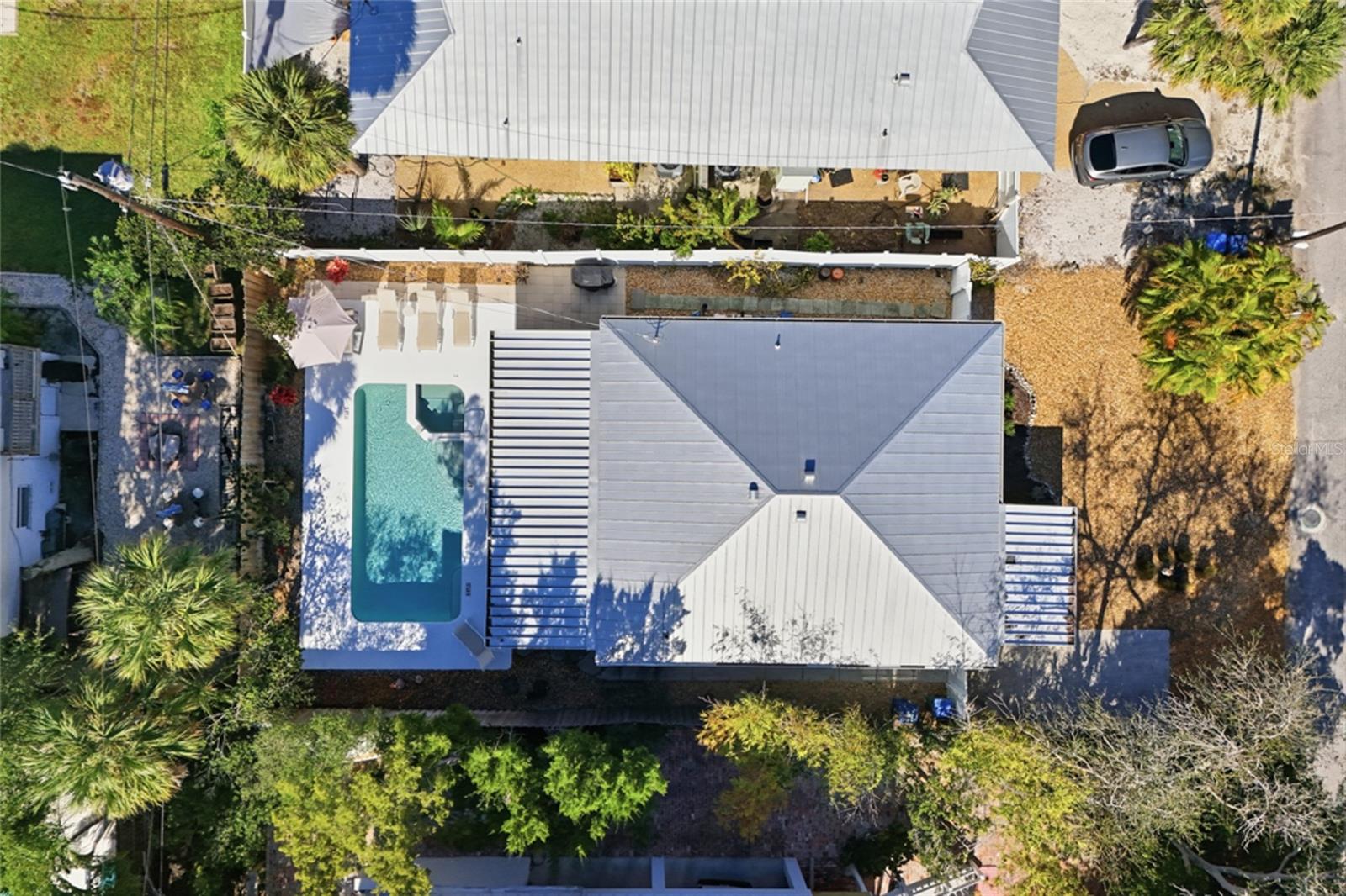 Image 35 of 53 For 2812 Avenue B