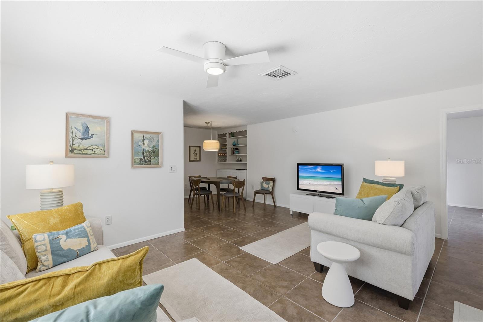 Image 4 of 53 For 2812 Avenue B