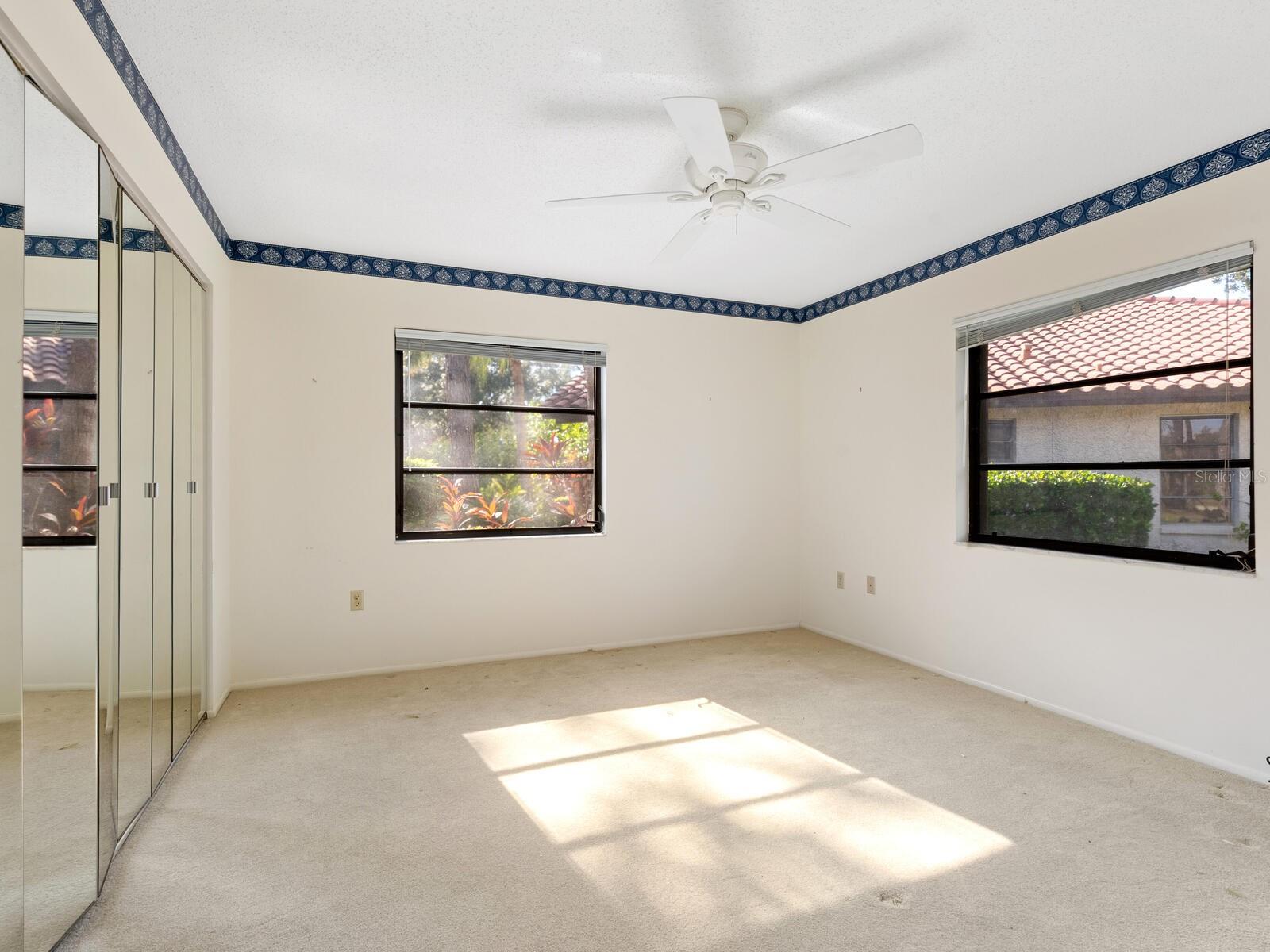 Image 25 of 53 For 5450 Golf Pointe Drive