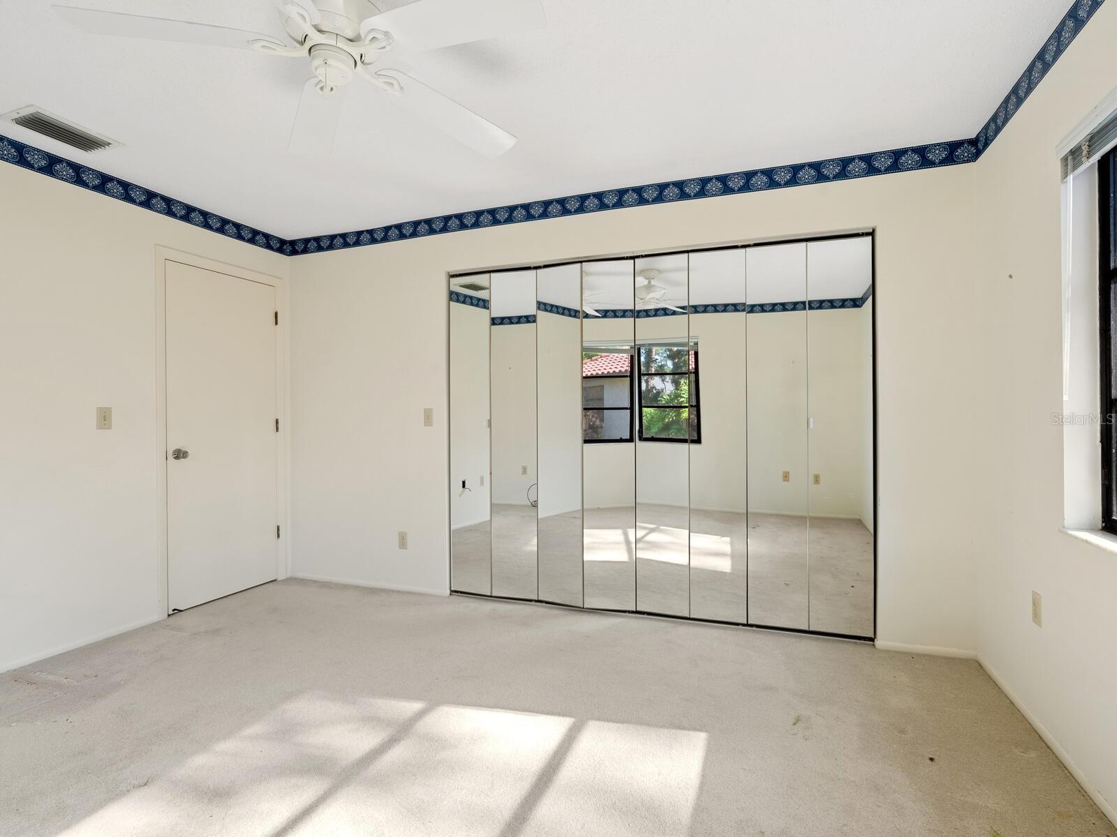 Image 26 of 53 For 5450 Golf Pointe Drive