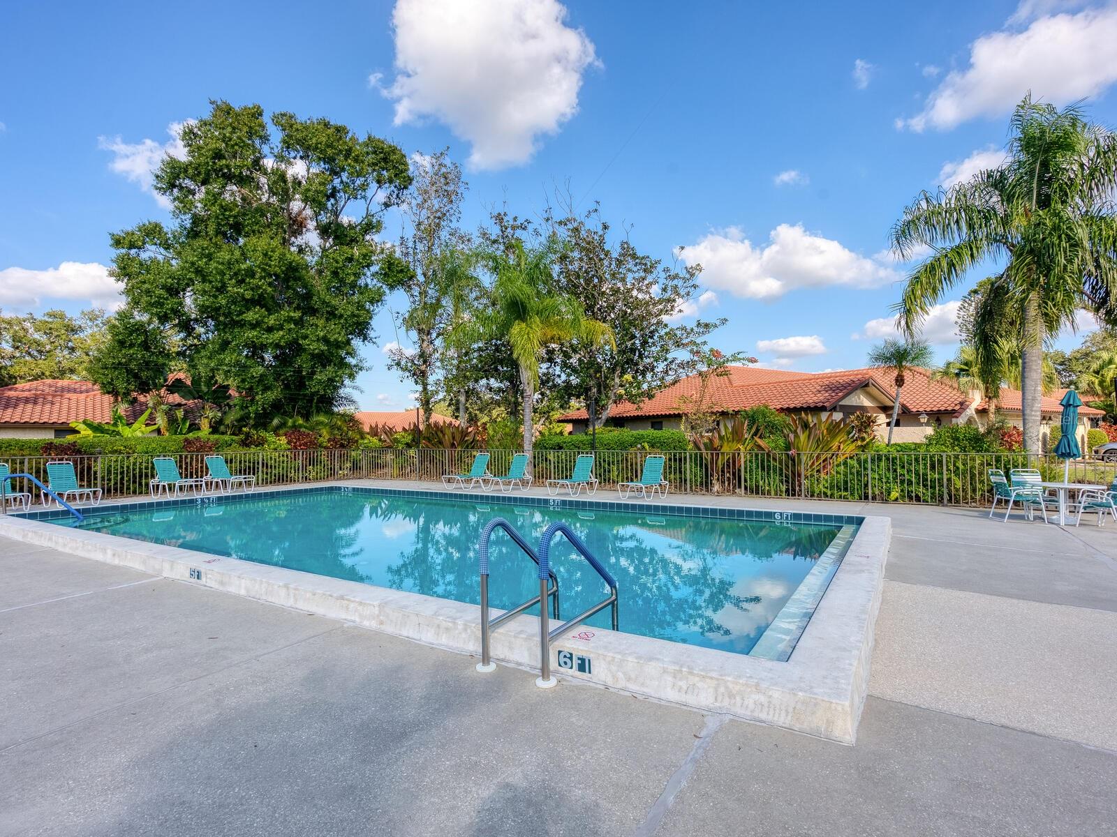 Image 39 of 53 For 5450 Golf Pointe Drive