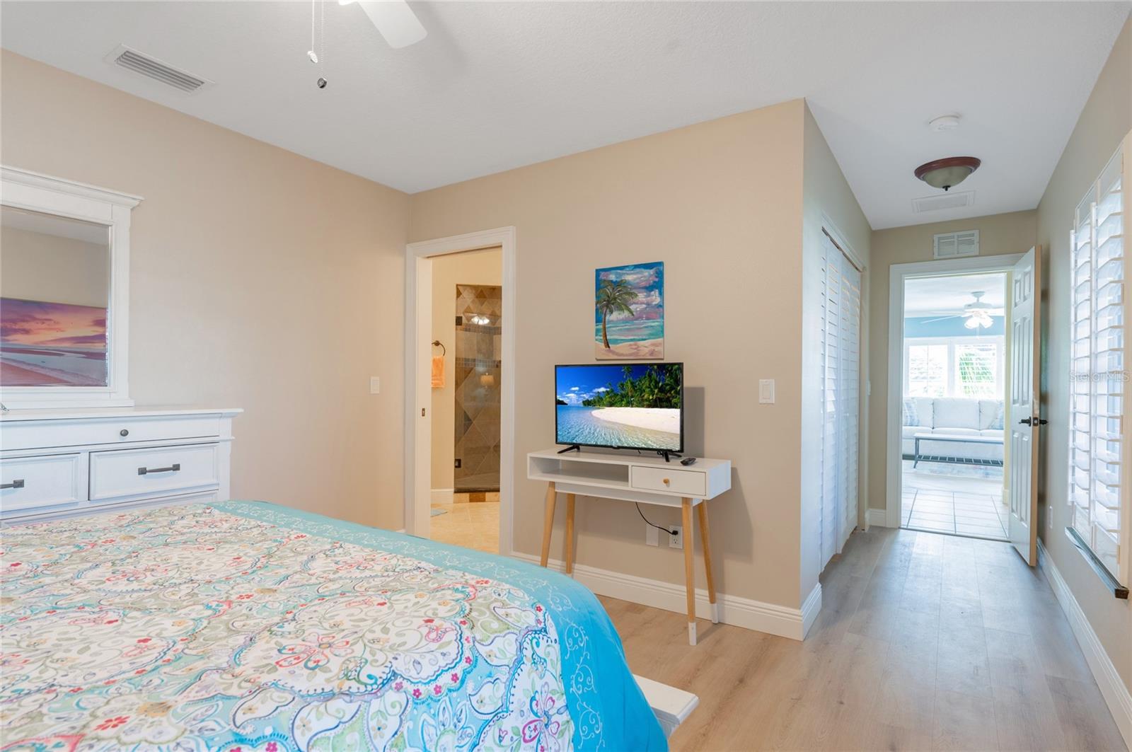 Image 18 of 44 For 213 75th Street