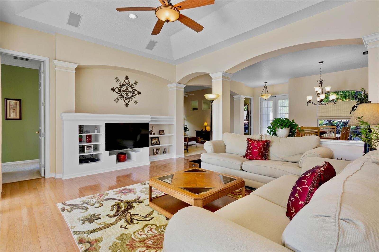 Image 6 of 42 For 7993 Meadow Rush Loop