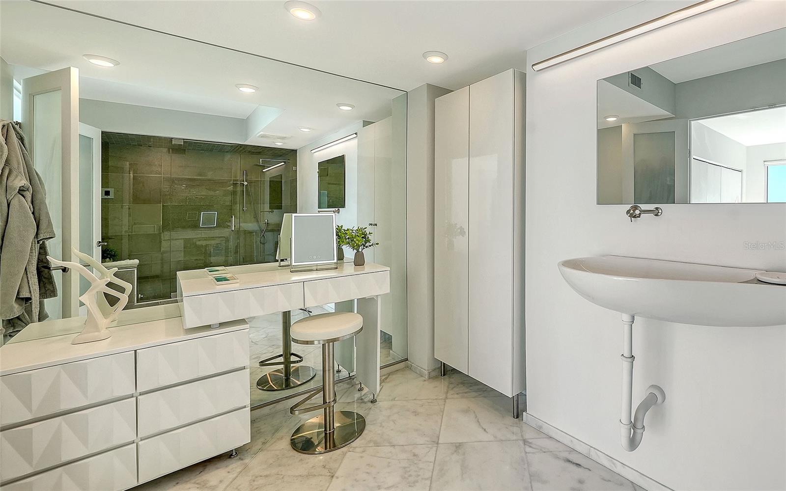 Image 18 of 48 For 2525 Gulf Of Mexico Drive 6b