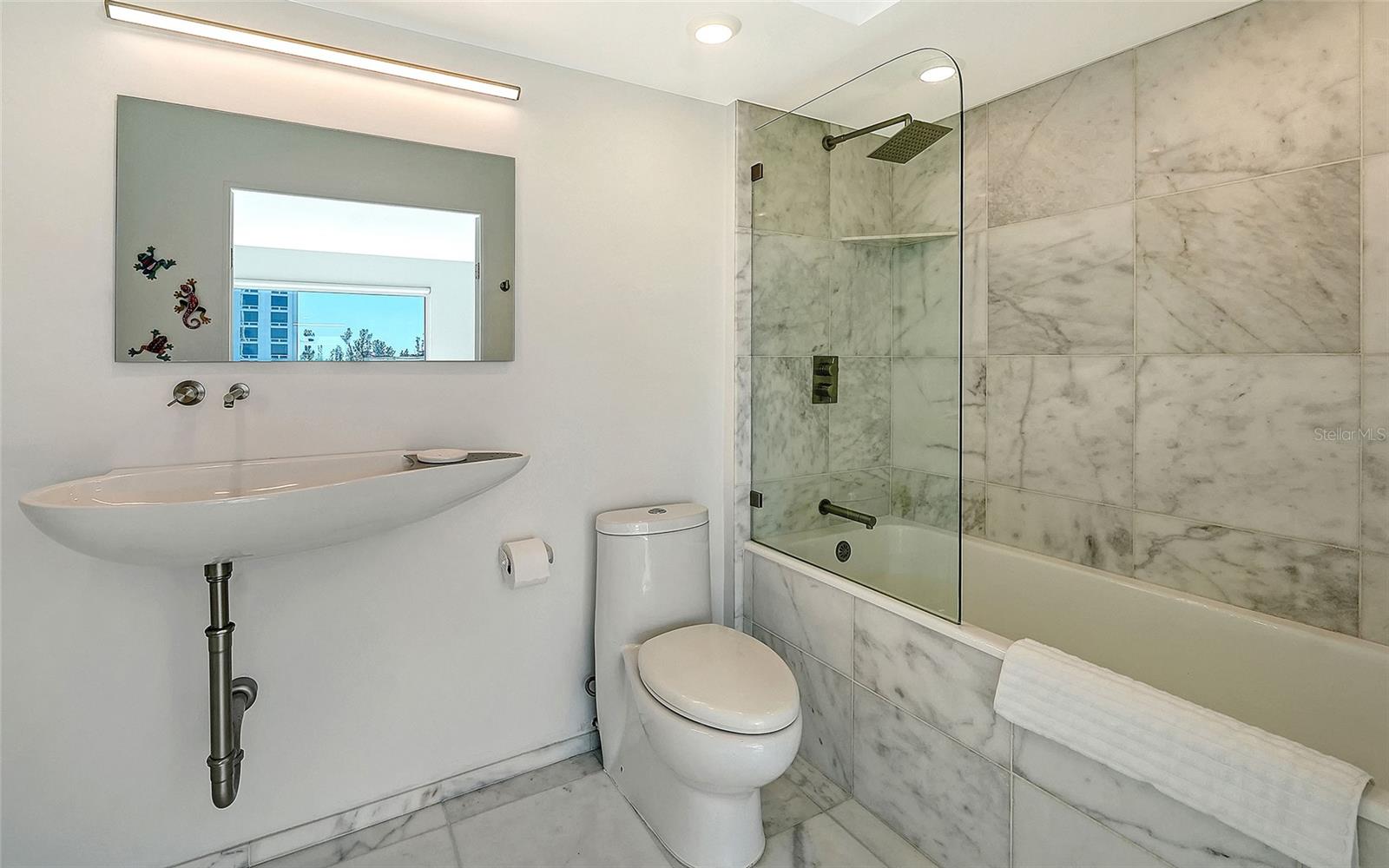 Image 20 of 48 For 2525 Gulf Of Mexico Drive 6b