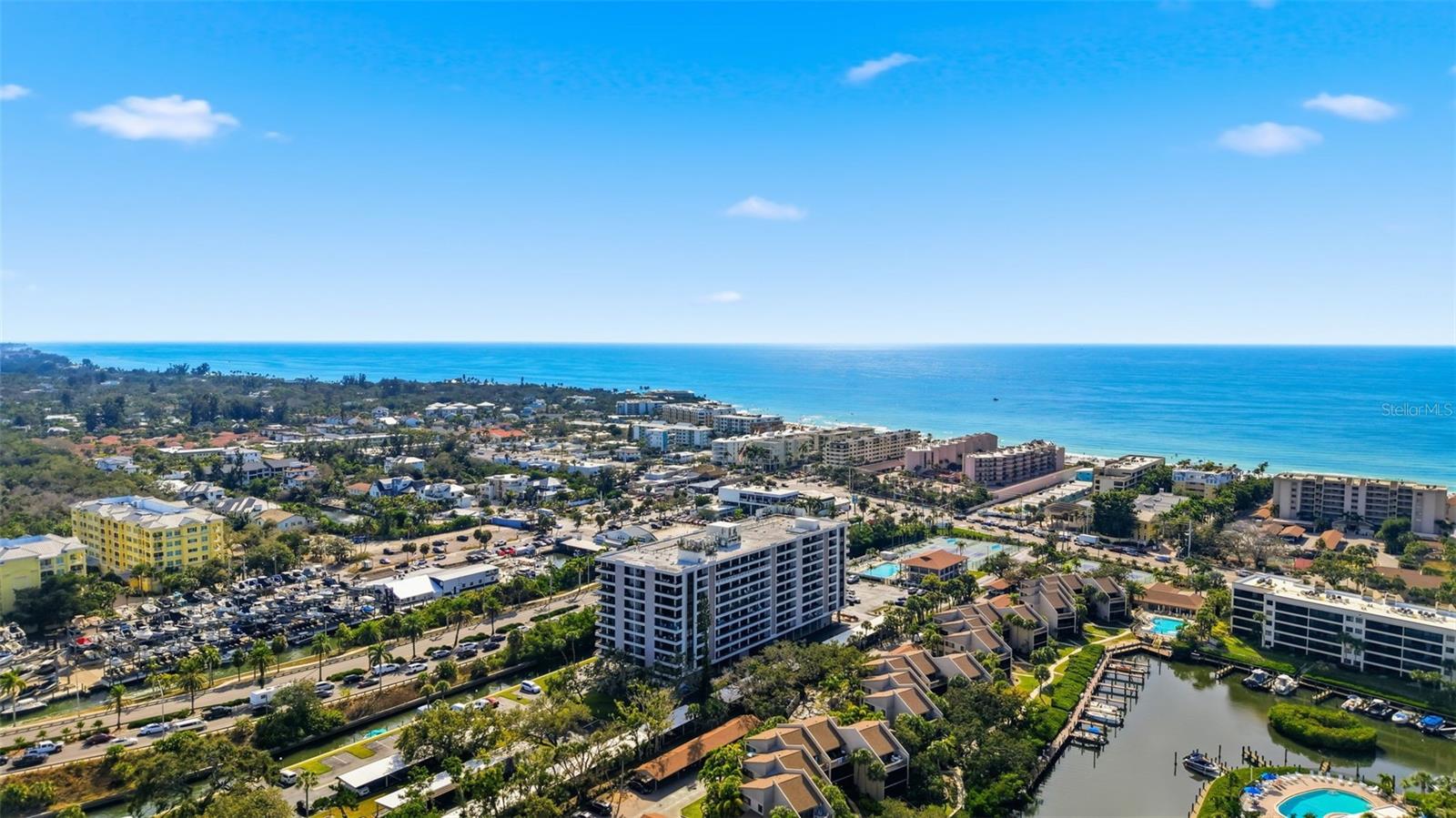 Image 49 of 62 For 6415 Midnight Pass Road 310