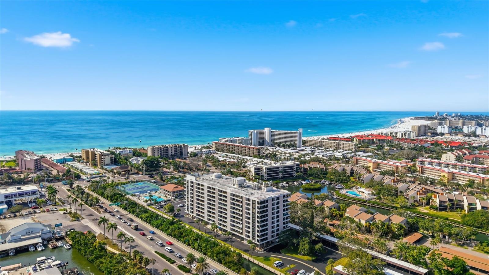 Image 50 of 62 For 6415 Midnight Pass Road 310