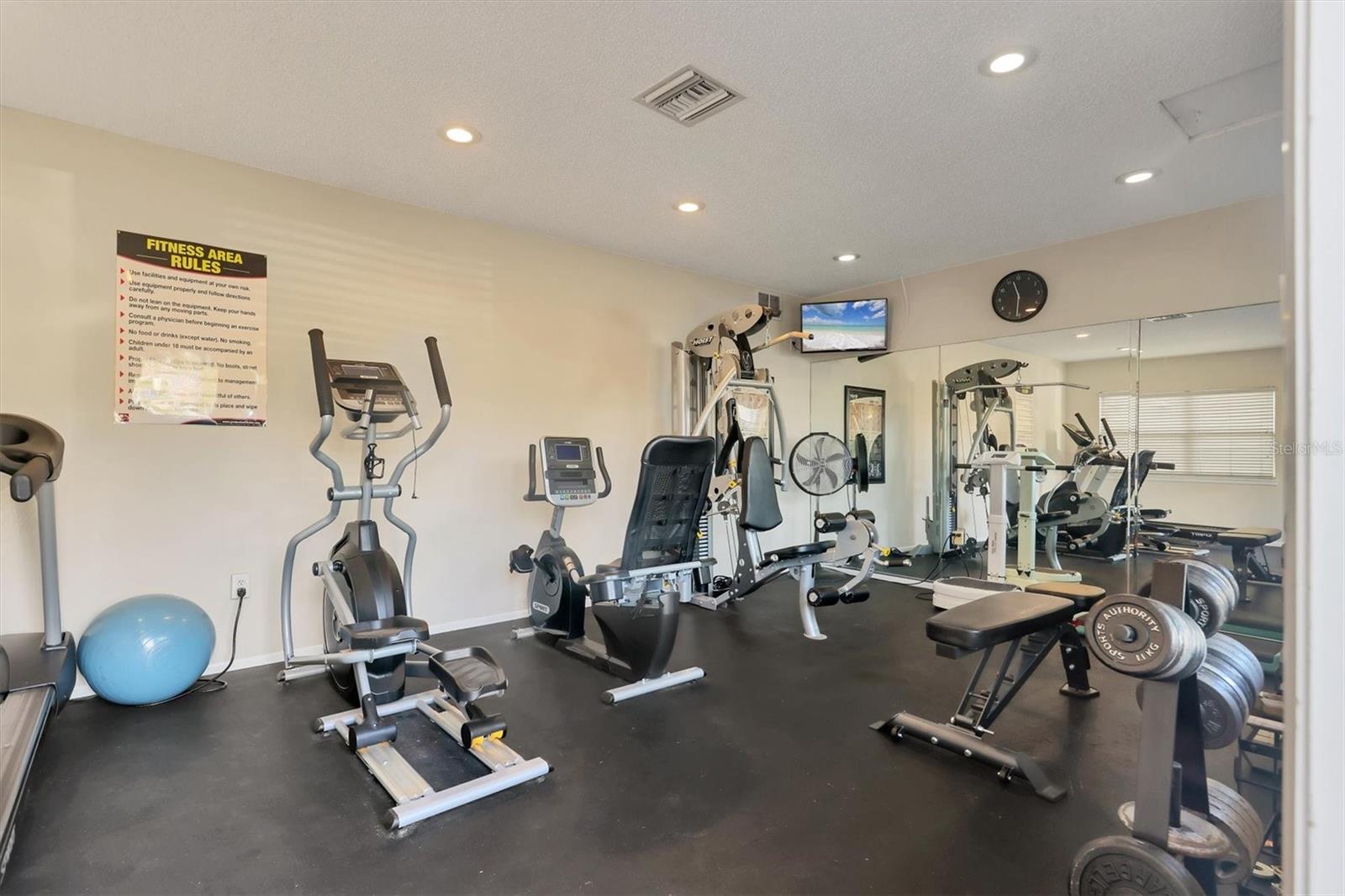 Image 27 of 50 For 2121 Wood Street C110