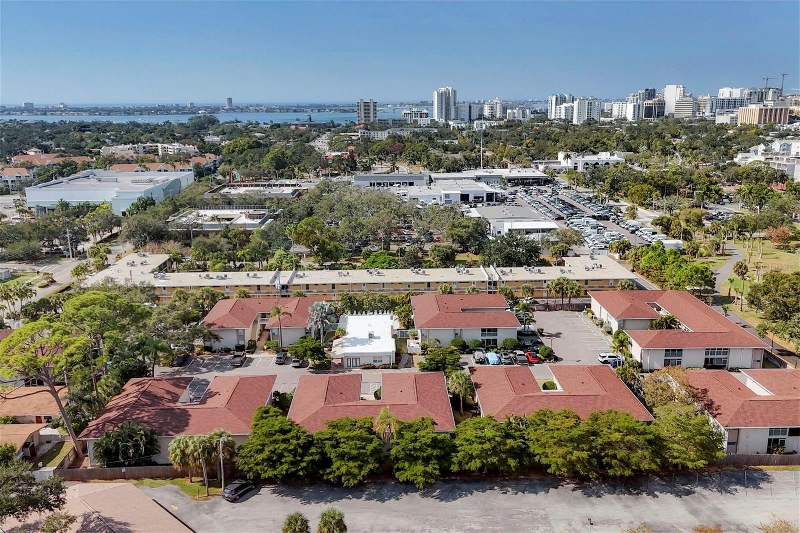 Image 30 of 50 For 2121 Wood Street C110