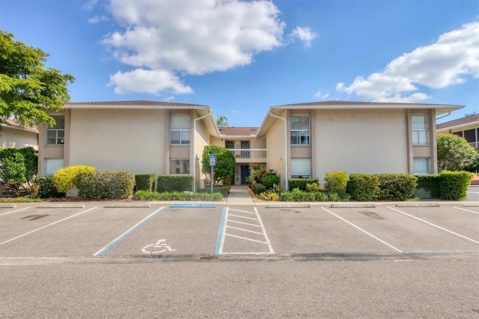 Image 49 of 50 For 2121 Wood Street C110