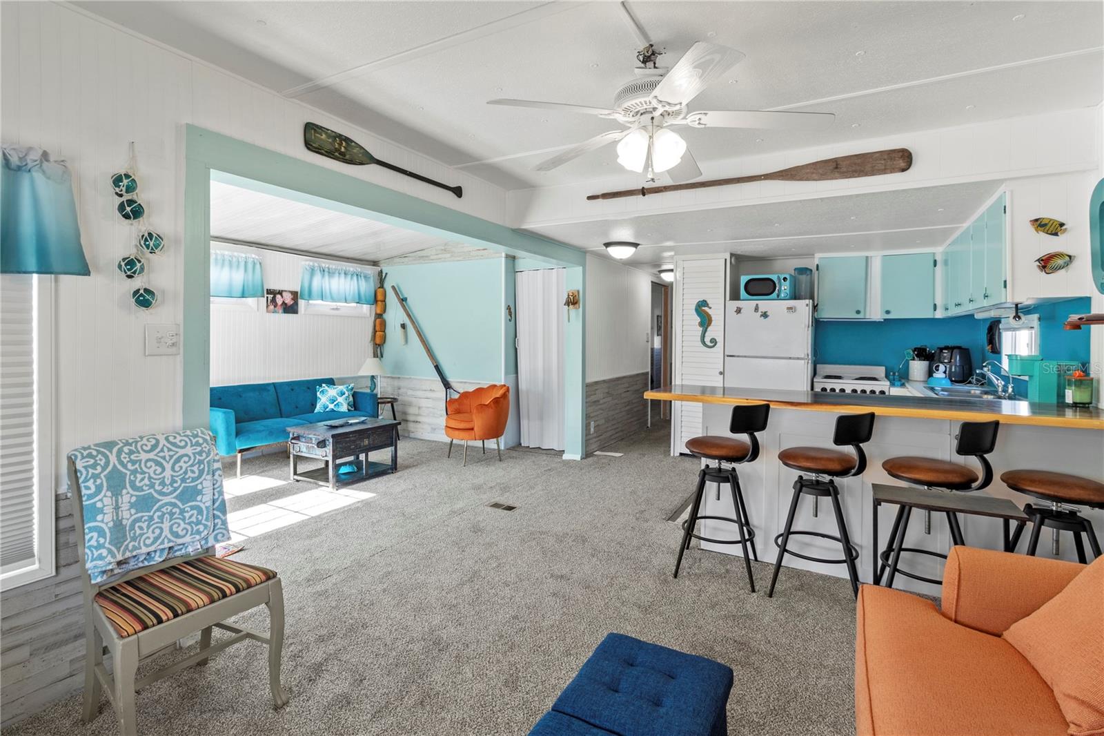 Image 20 of 32 For 12507 Cortez Road W 58