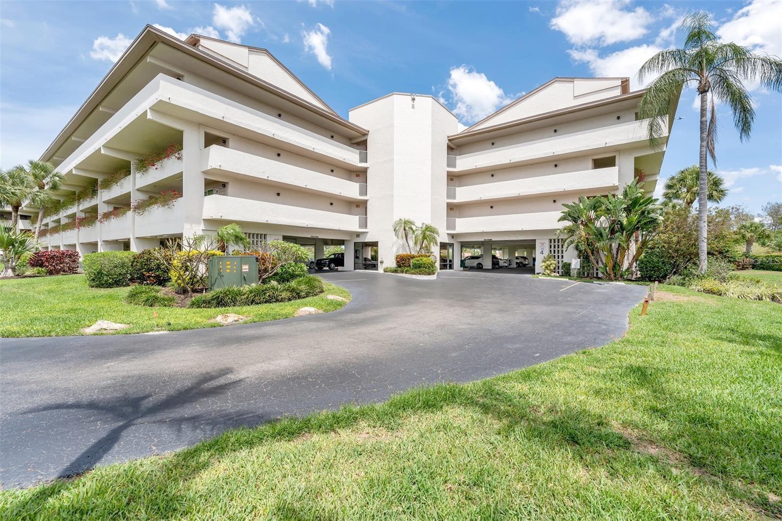 Image 2 of 37 For 9604 Cortez Road W 421