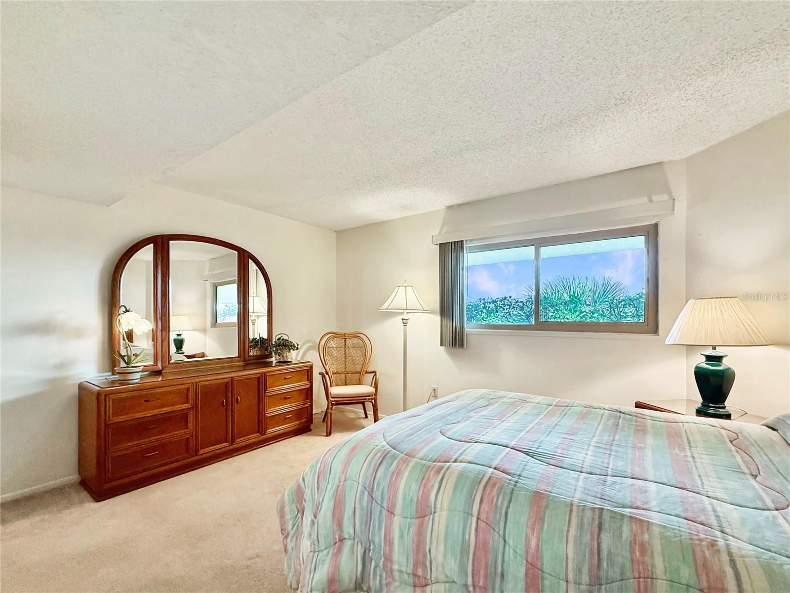 Image 24 of 37 For 9604 Cortez Road W 421