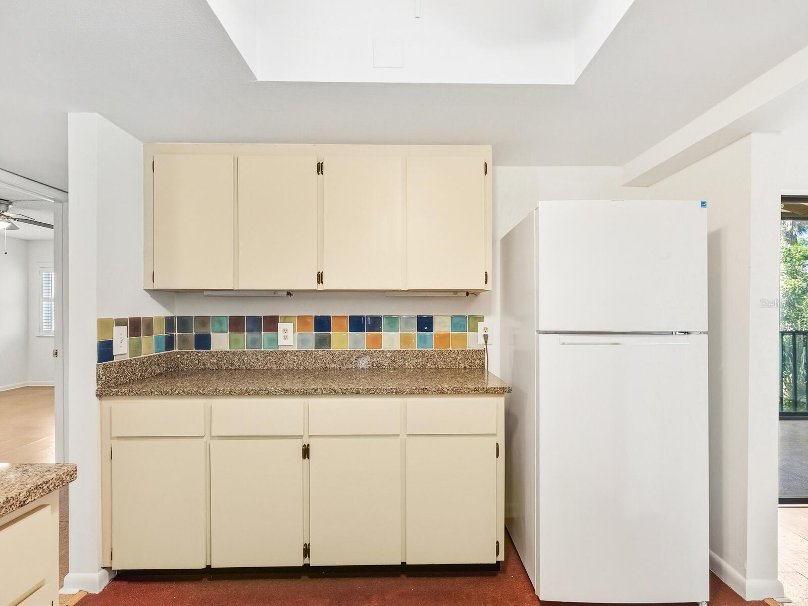 Image 12 of 38 For 2714 Orchid Oaks Drive 101