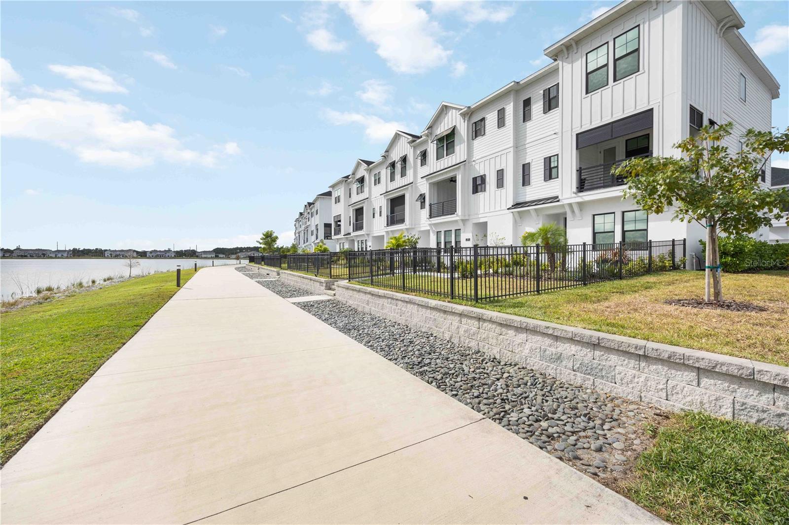 Image 2 of 59 For 1570 Springwell Lane