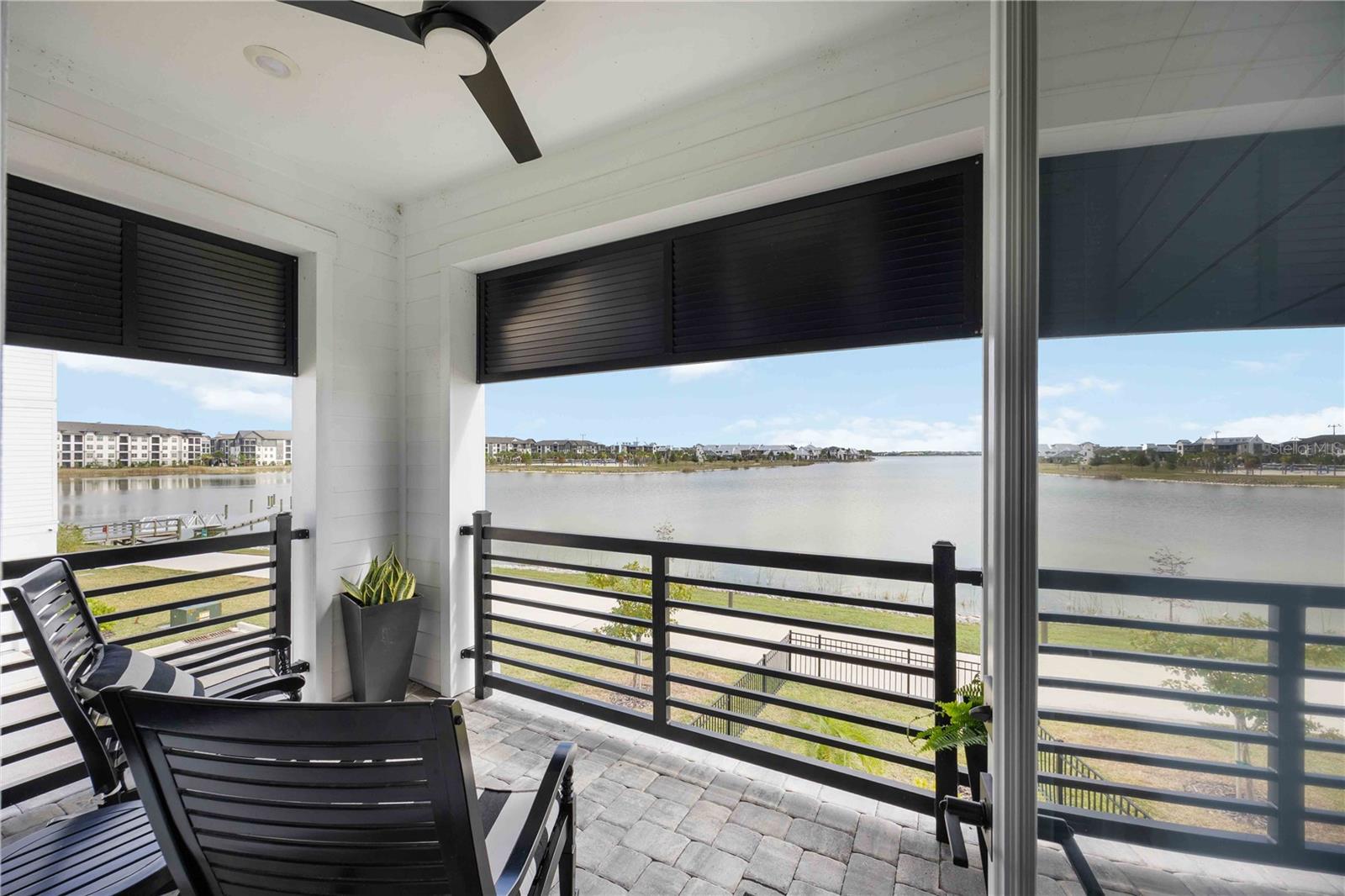 Image 24 of 59 For 1570 Springwell Lane