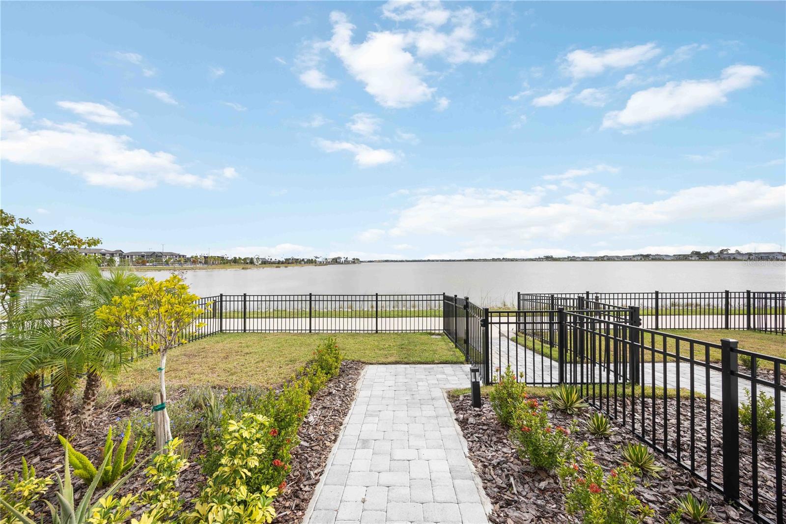 Image 3 of 59 For 1570 Springwell Lane