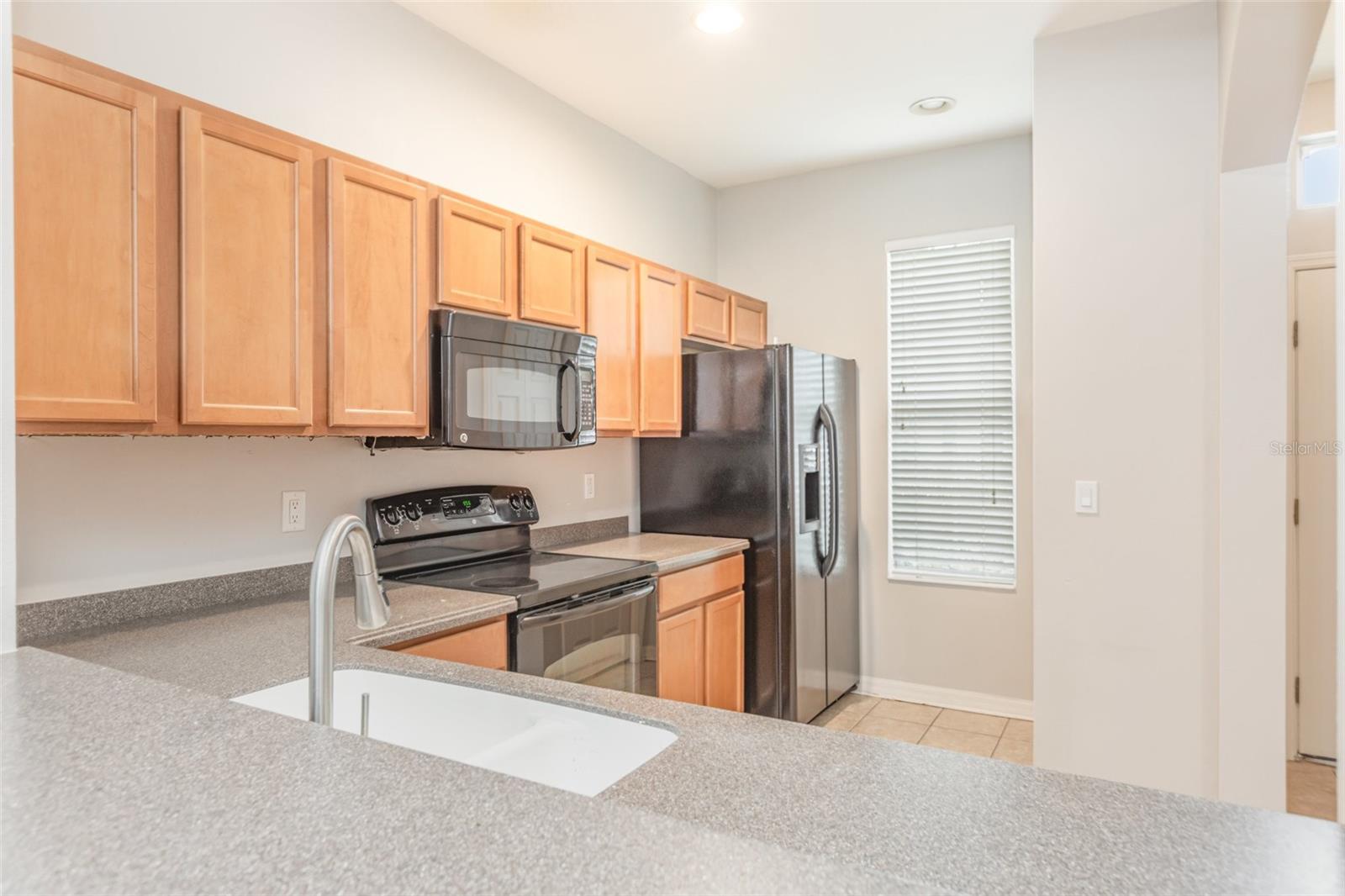 Image 13 of 33 For 1125 Grantham Drive