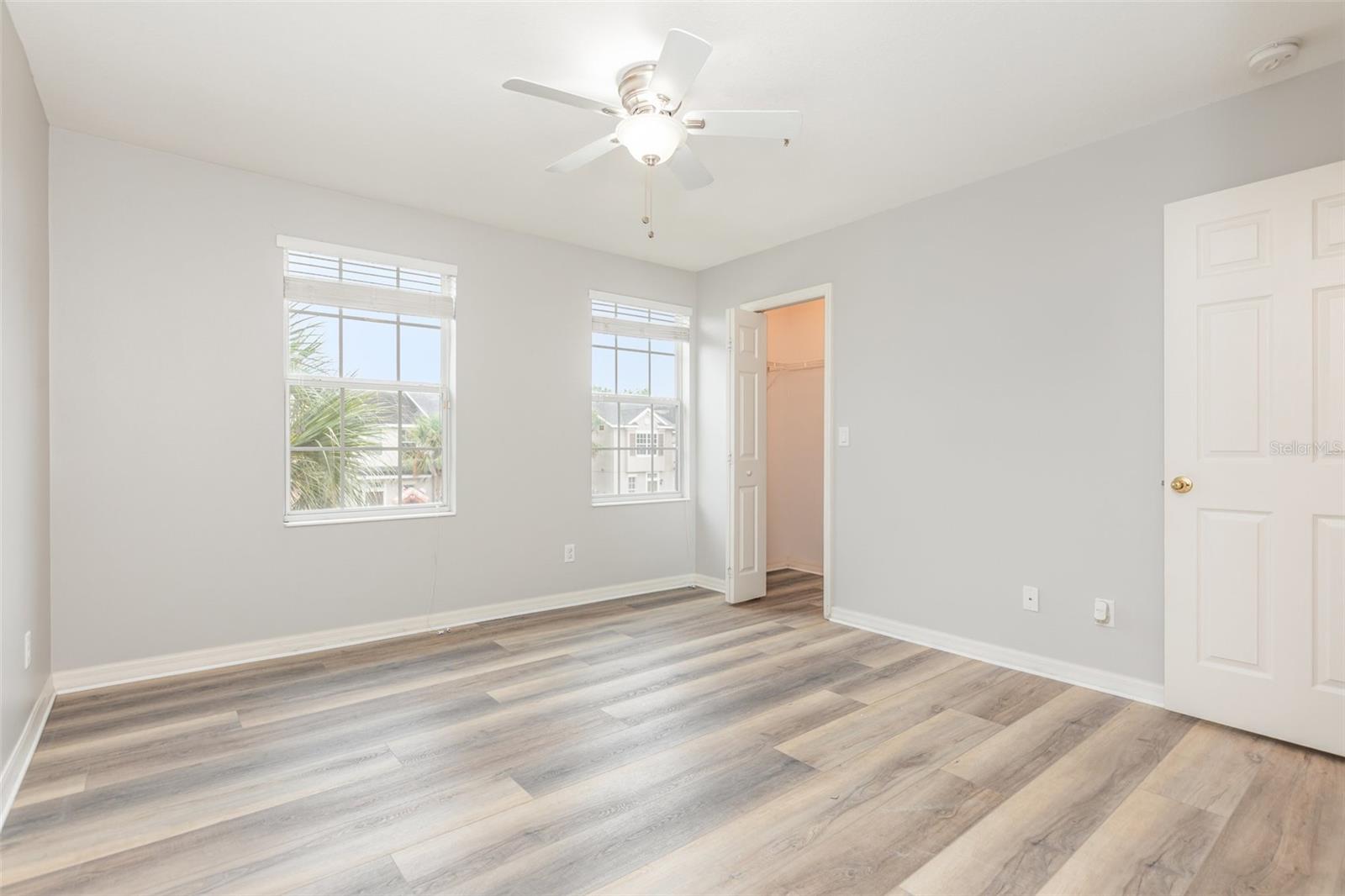 Image 22 of 33 For 1125 Grantham Drive