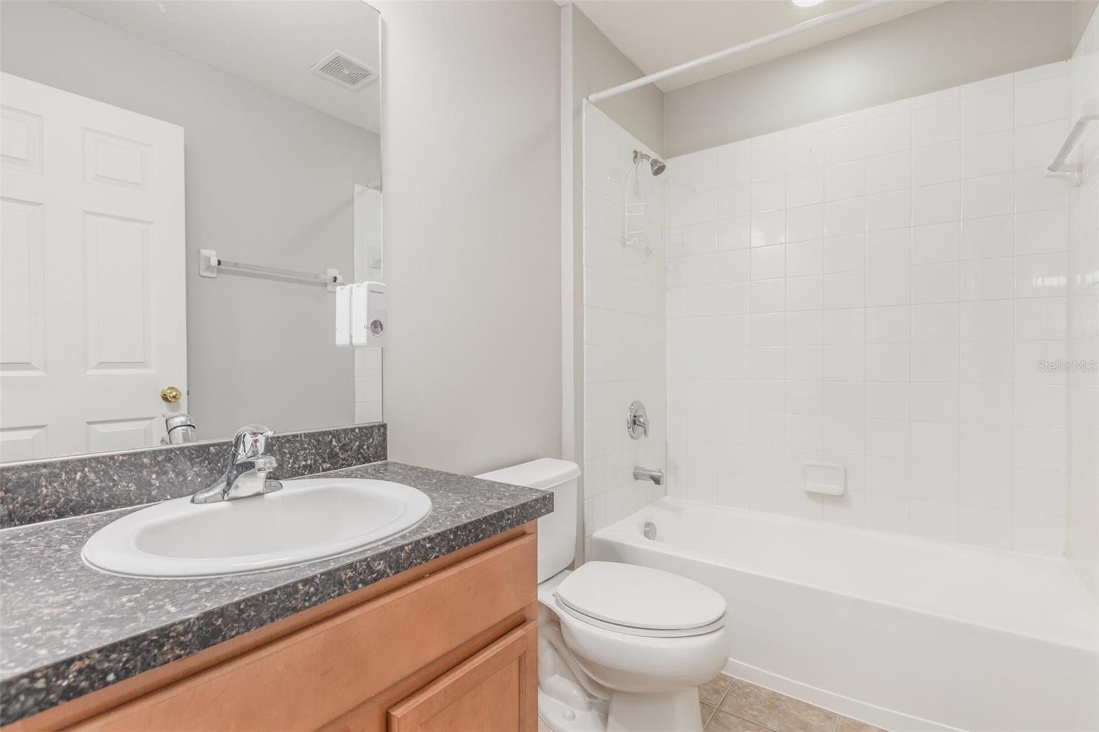 Image 25 of 33 For 1125 Grantham Drive