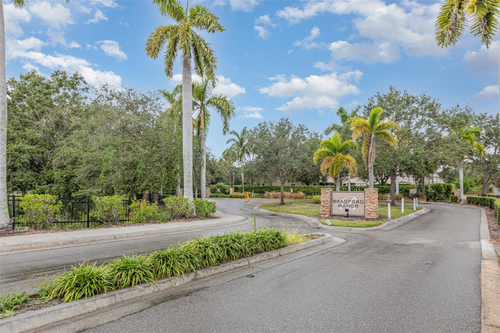 Image 31 of 33 For 1125 Grantham Drive