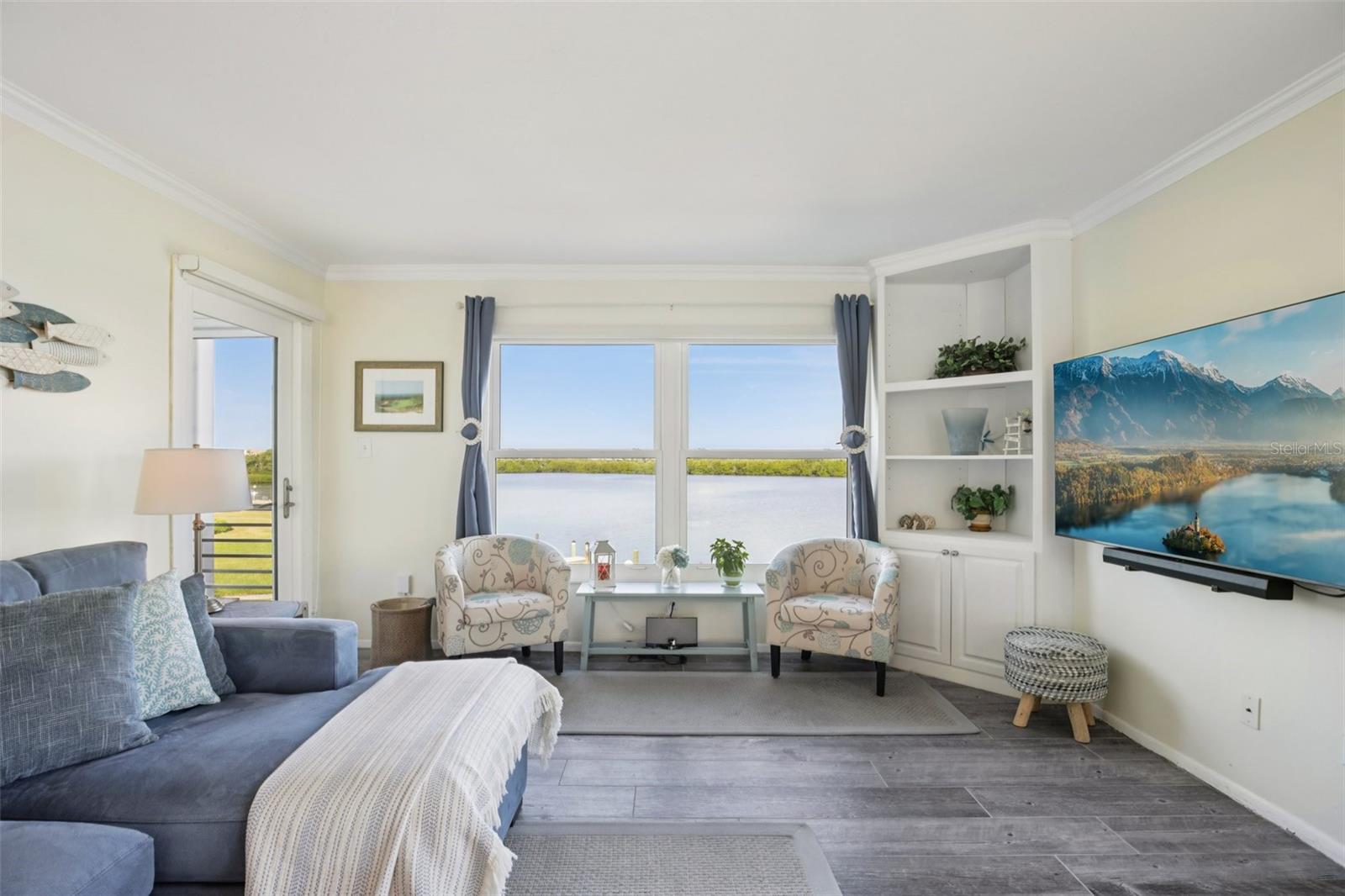 Image 20 of 36 For 4440 Exeter Drive 206