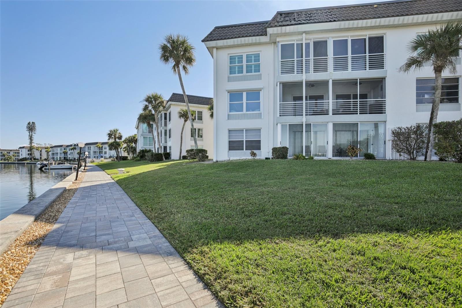 Image 30 of 36 For 4440 Exeter Drive 206