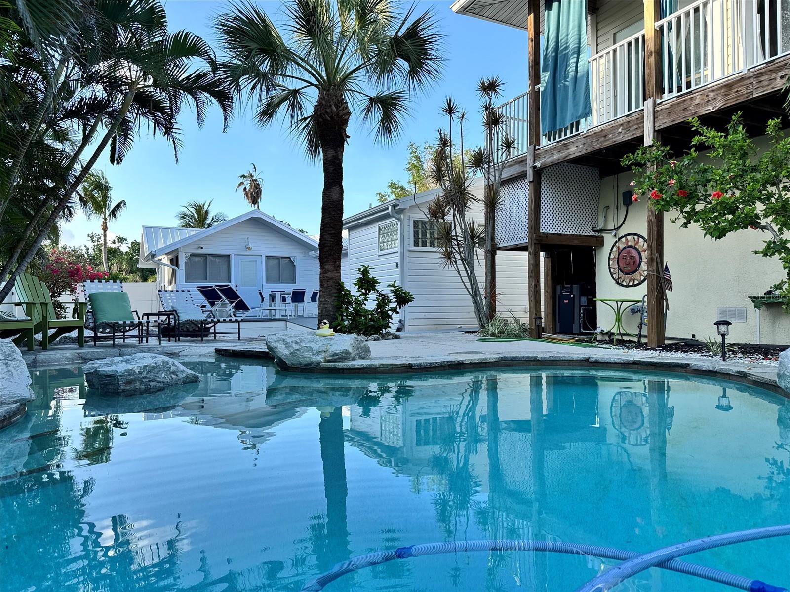 Image 30 of 33 For 701 Broadway Street