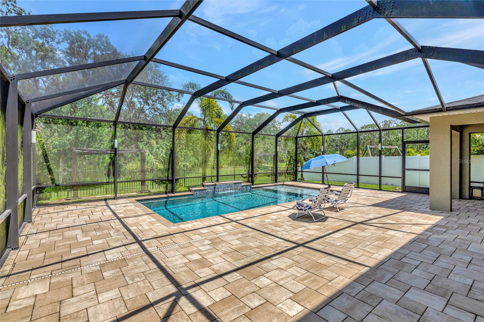 Image 12 of 70 For 271 Tierra Verde Way