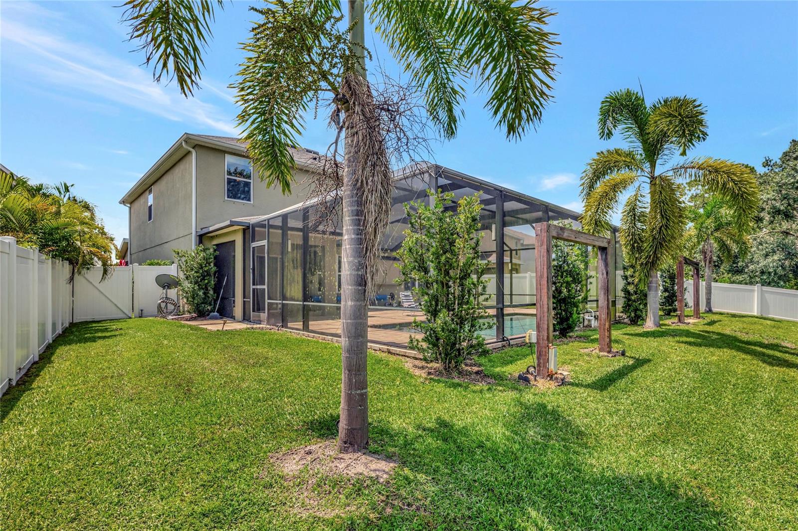 Image 16 of 70 For 271 Tierra Verde Way