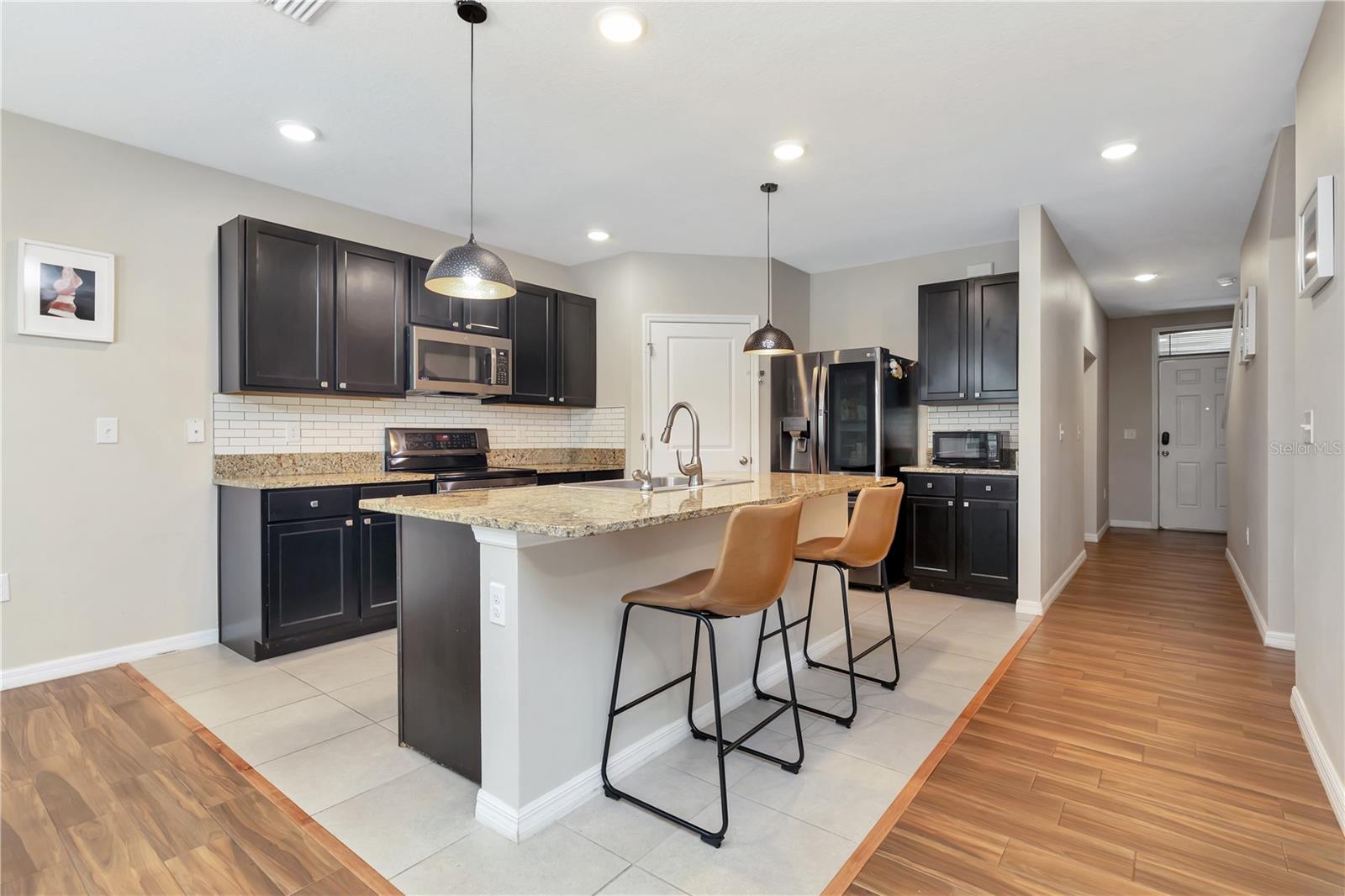 Image 3 of 70 For 271 Tierra Verde Way