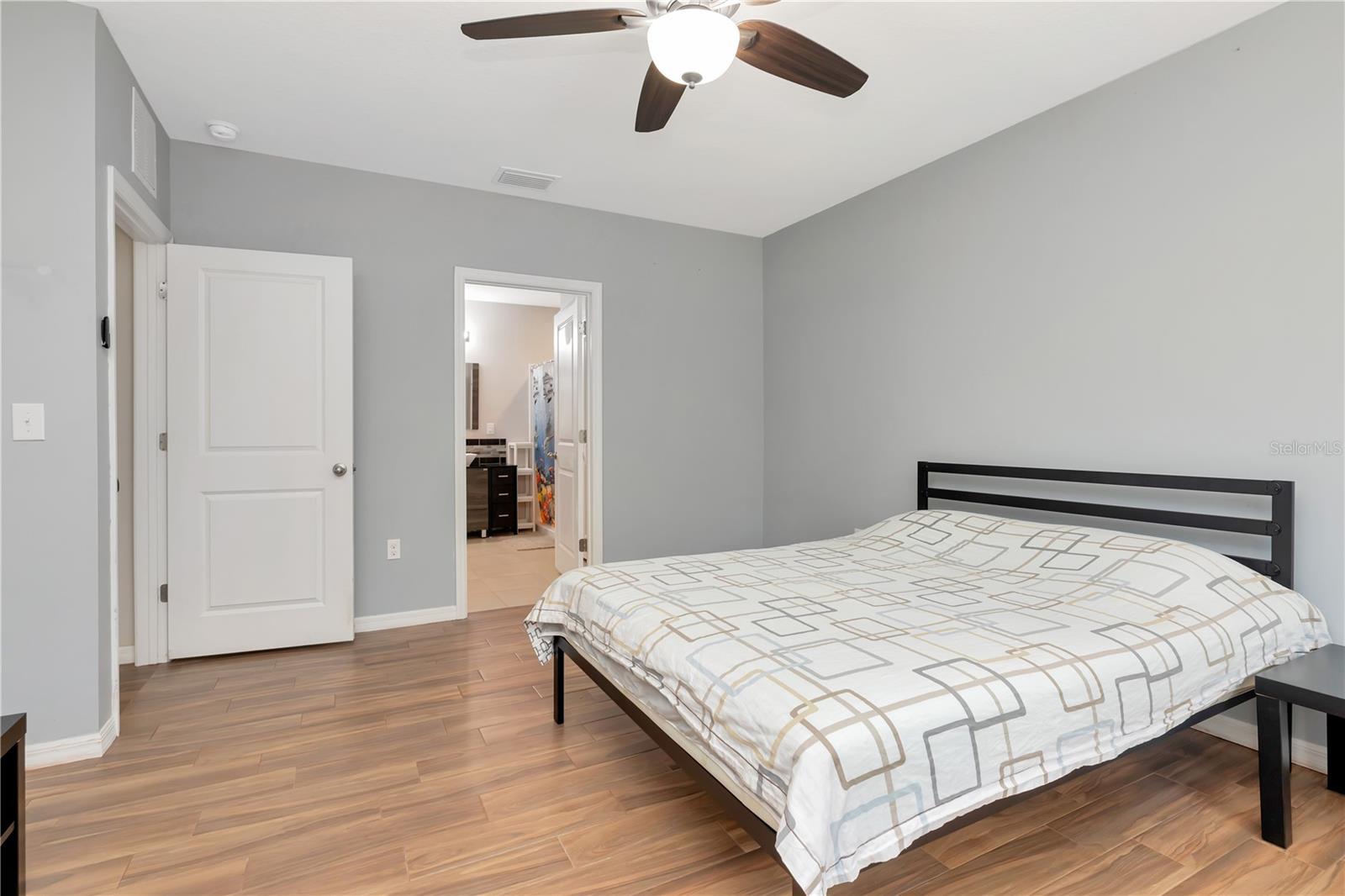 Image 30 of 70 For 271 Tierra Verde Way