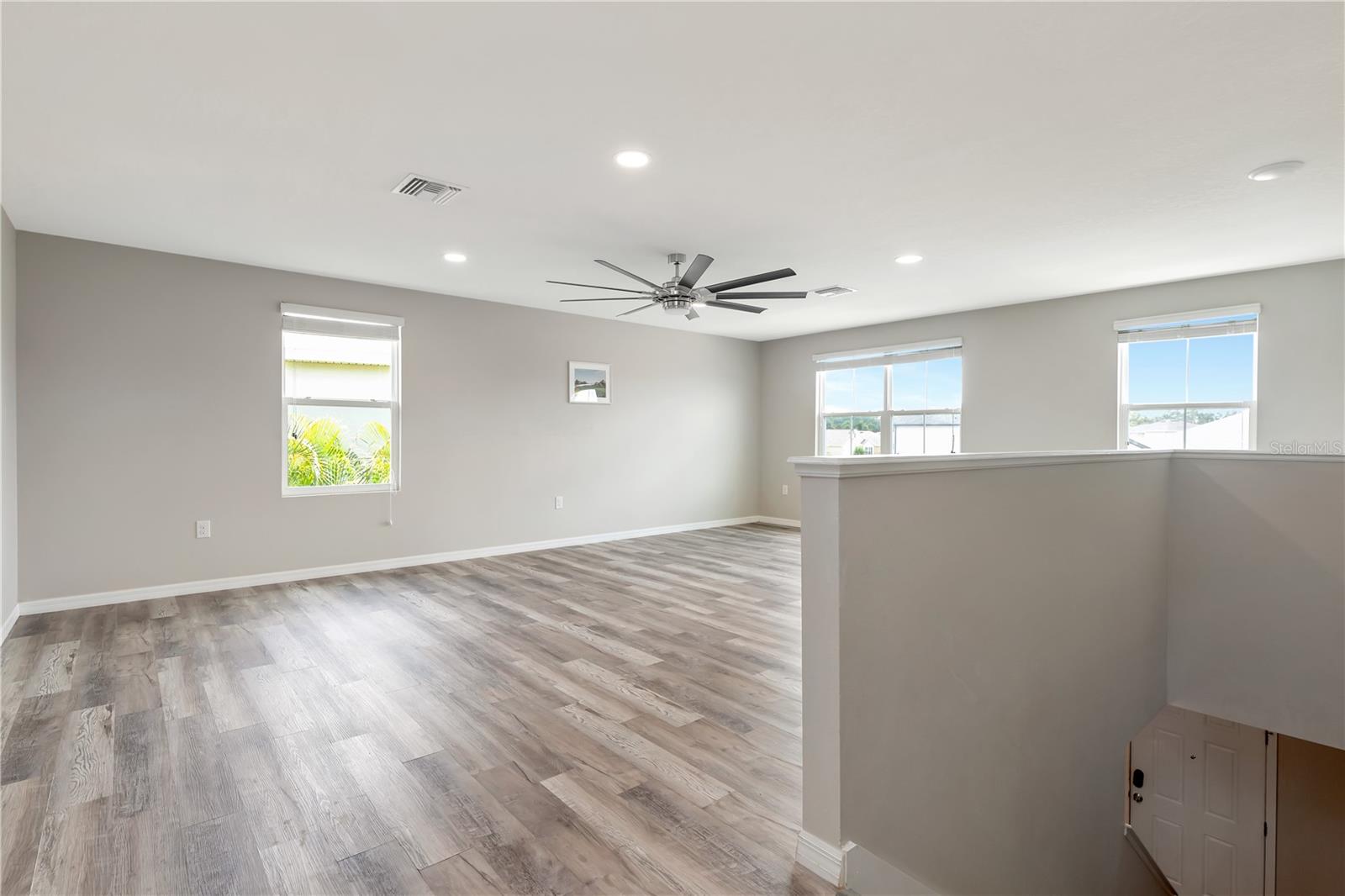 Image 34 of 70 For 271 Tierra Verde Way