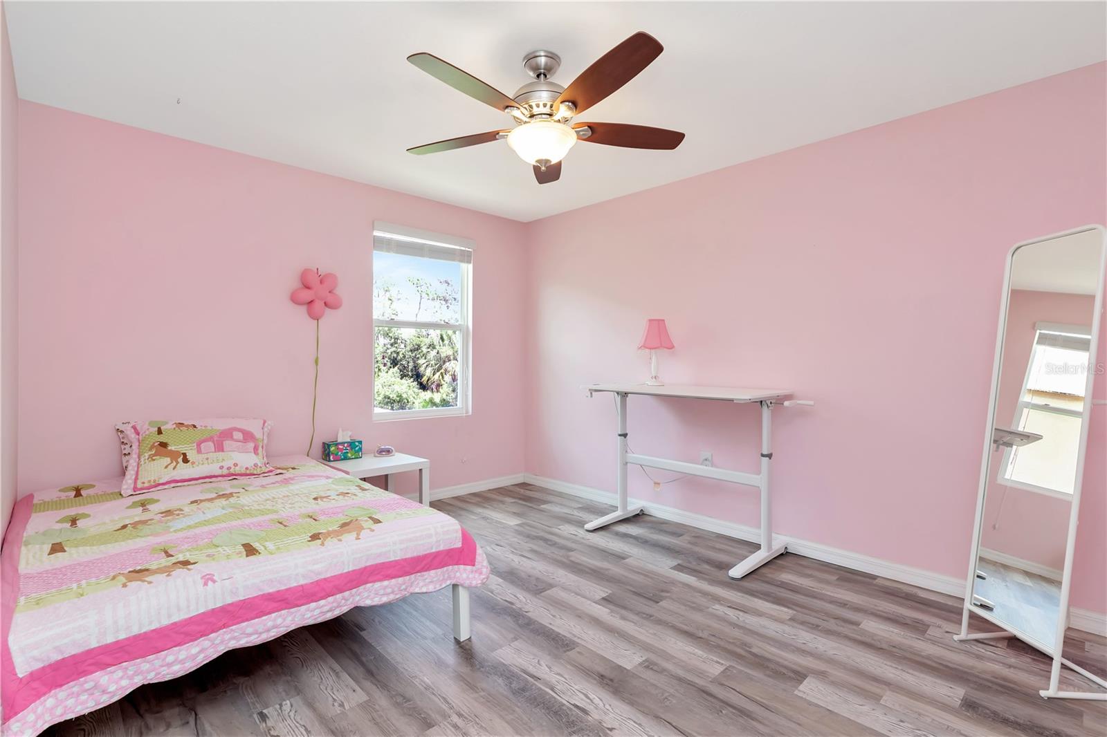 Image 47 of 70 For 271 Tierra Verde Way