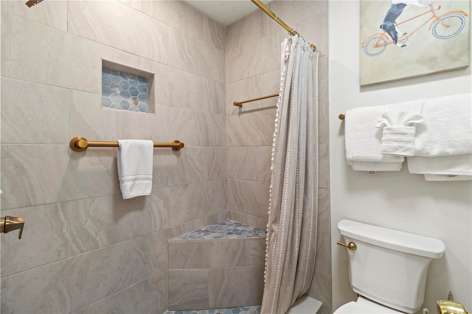 Image 26 of 54 For 5310 Gulf Of Mexico Drive 16