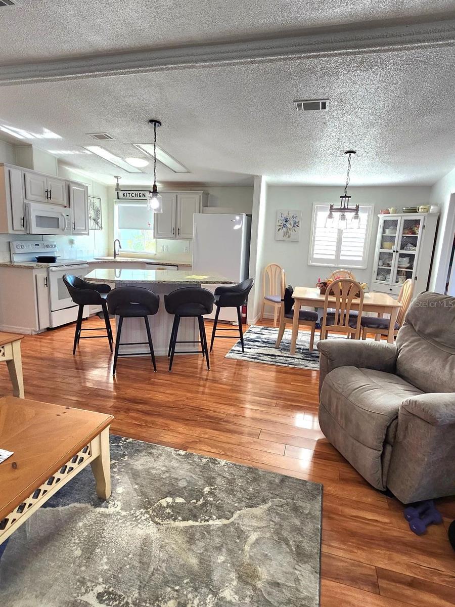 Image 14 of 57 For 6513 Oregon Street