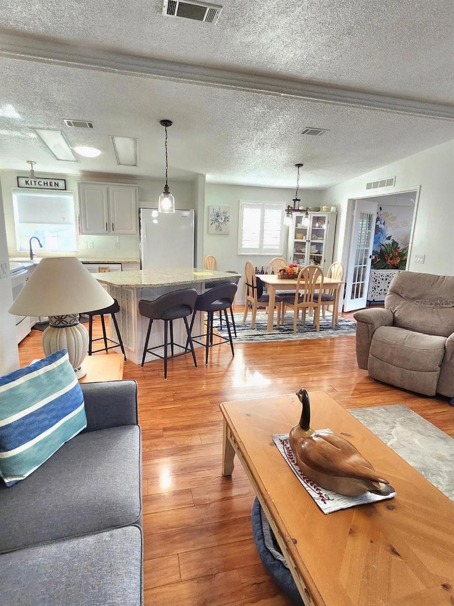 Image 16 of 57 For 6513 Oregon Street