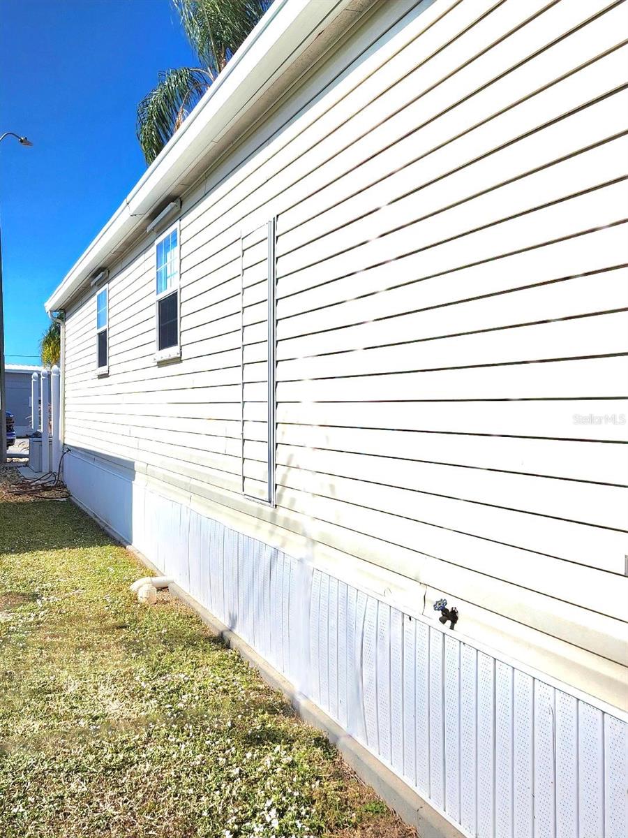 Image 6 of 57 For 6513 Oregon Street