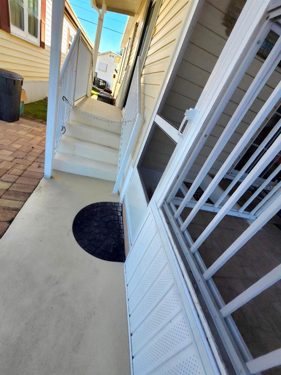 Image 8 of 57 For 6513 Oregon Street