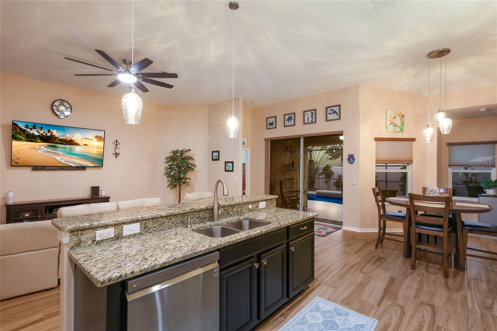 Image 12 of 77 For 10835 Carloway Hills Drive