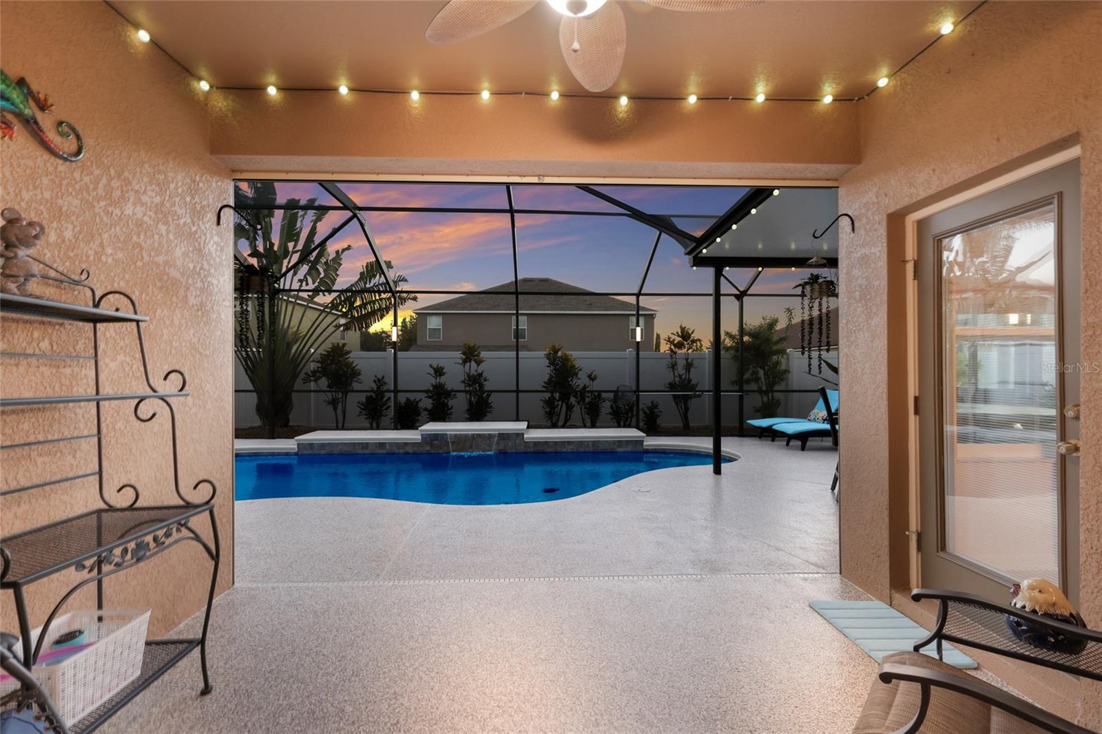 Image 17 of 77 For 10835 Carloway Hills Drive