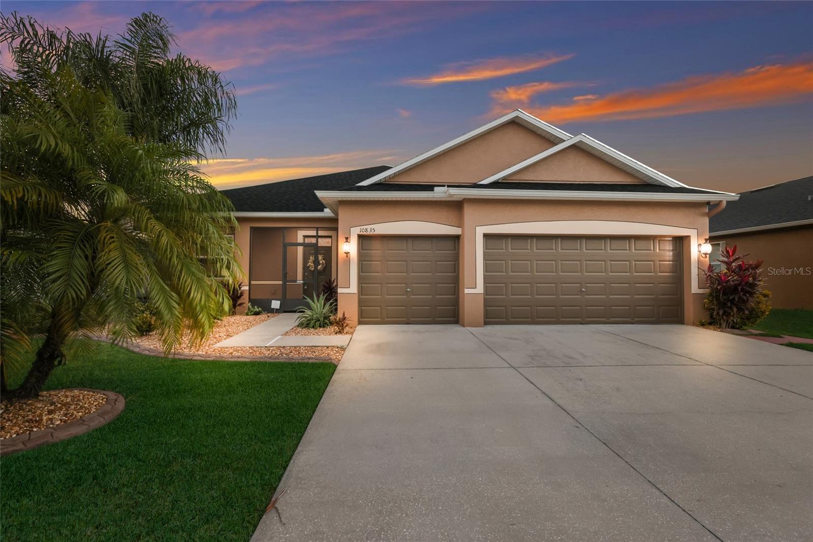 Image 3 of 77 For 10835 Carloway Hills Drive