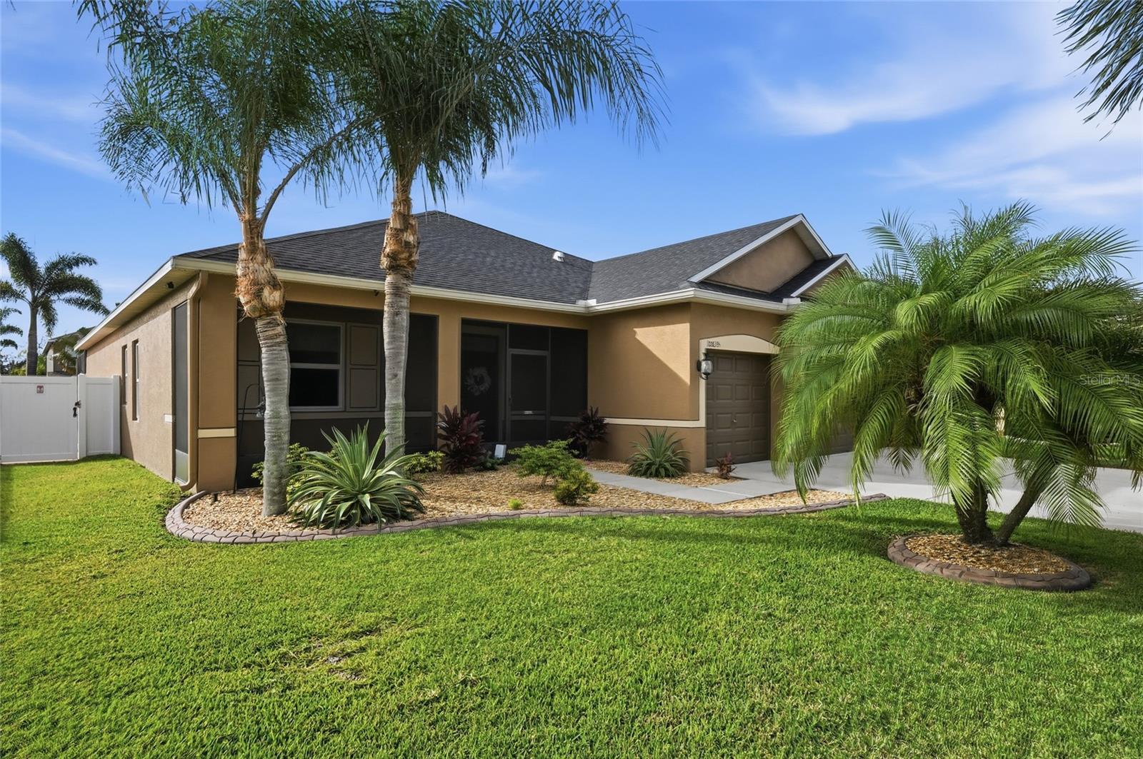 Image 38 of 77 For 10835 Carloway Hills Drive