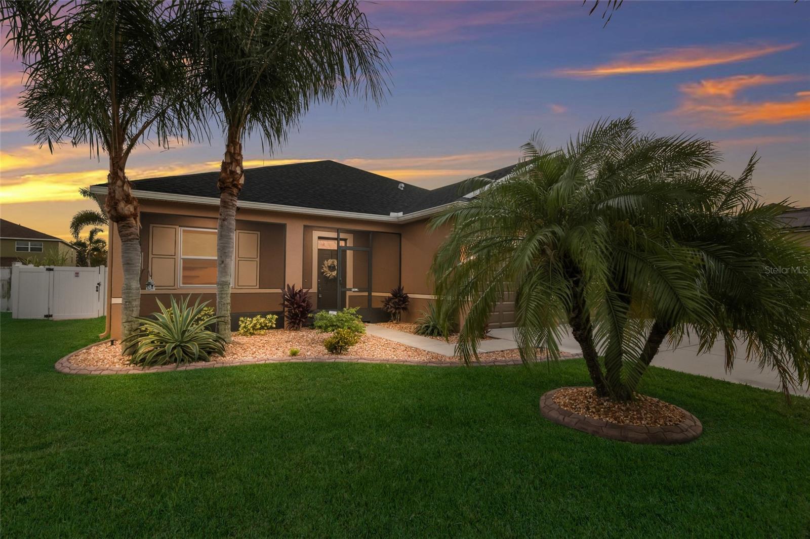 Image 4 of 77 For 10835 Carloway Hills Drive