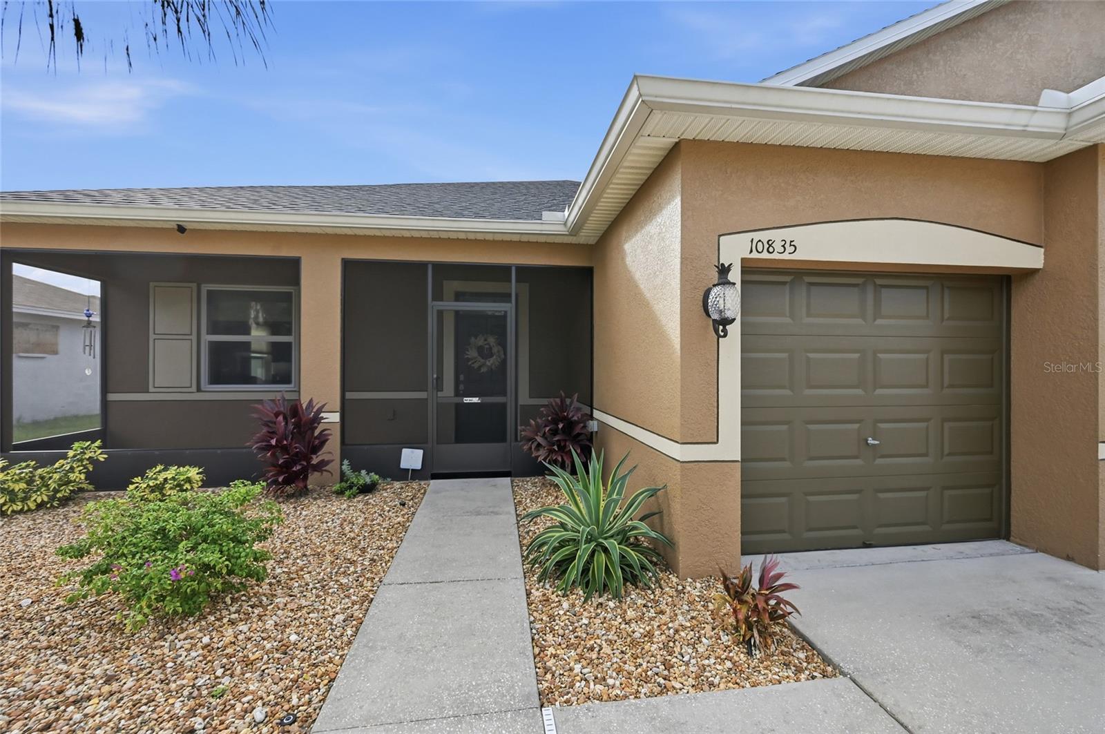 Image 41 of 77 For 10835 Carloway Hills Drive